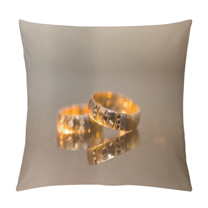 Personality  Wedding Rings In Gold And Diamonds Pillow Covers