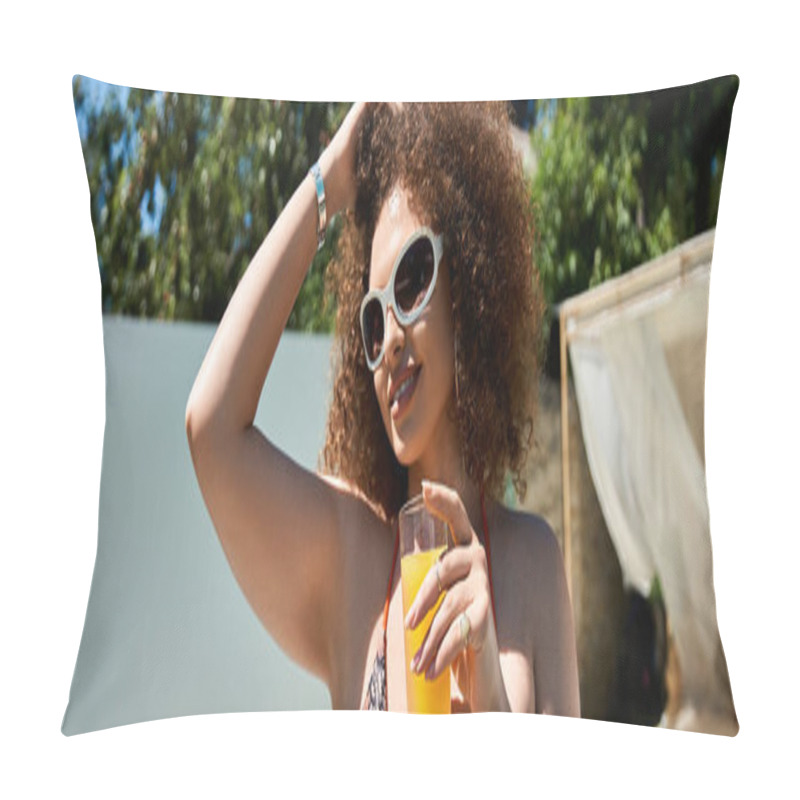 Personality  A Woman With Curly Hair, Wearing A Bikini And Sunglasses, Enjoys A Refreshing Drink By The Pool On A Sunny Summer Day. Pillow Covers