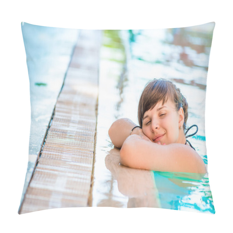 Personality  Young And Beautiful Girl Relaxes In The Pool  Pillow Covers