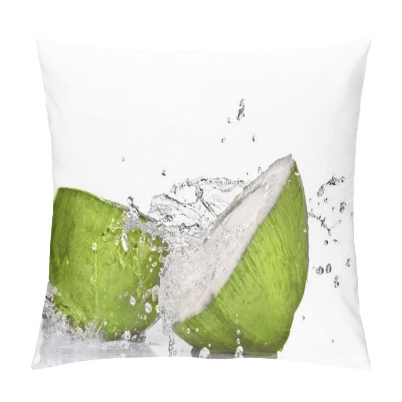 Personality  Green Coconut With Water Splash Pillow Covers