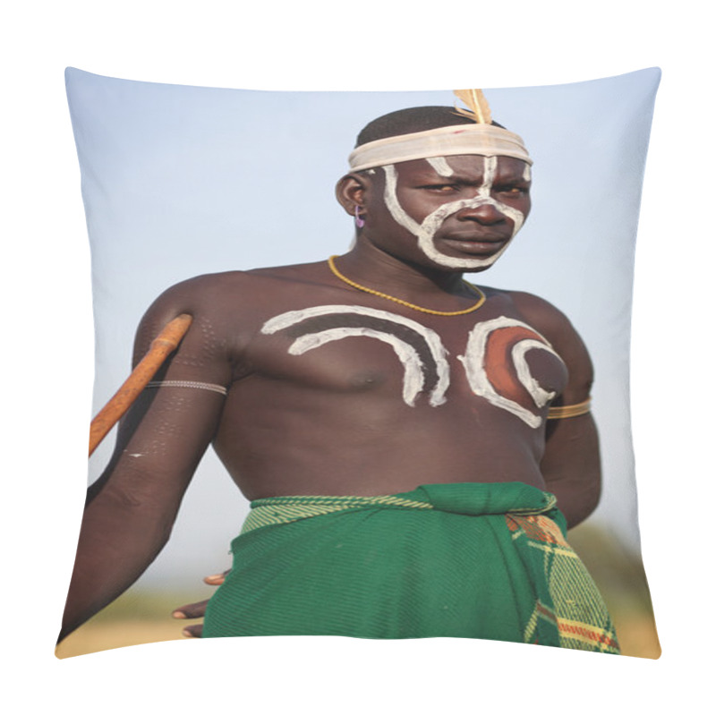 Personality  An Unidentified Mursi Warrior Pillow Covers