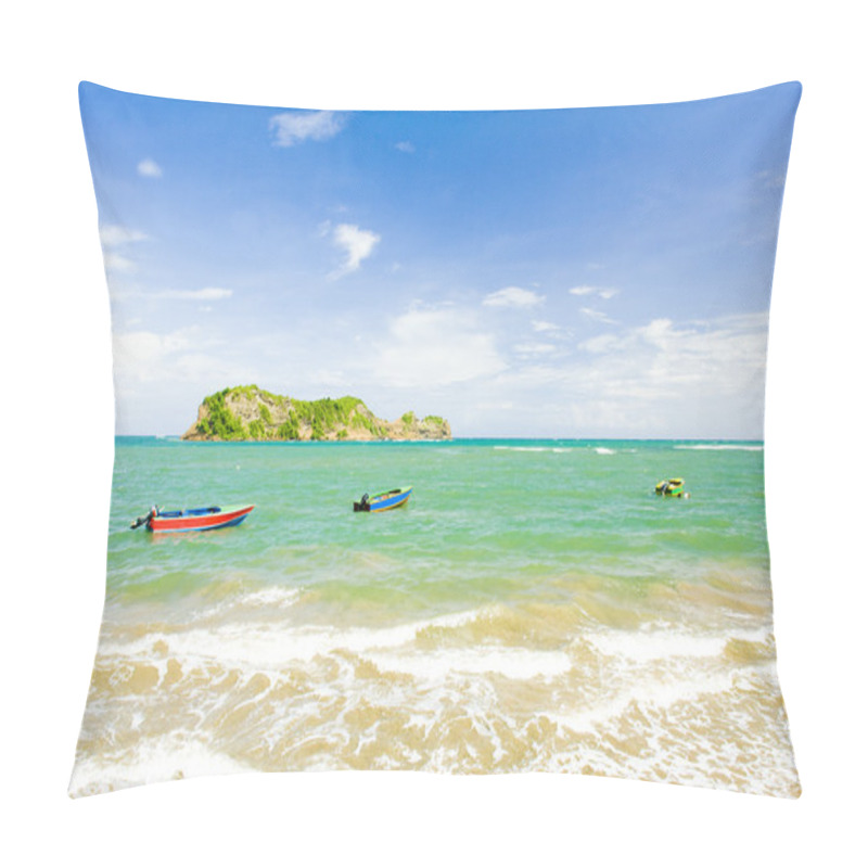 Personality  Grenada Pillow Covers