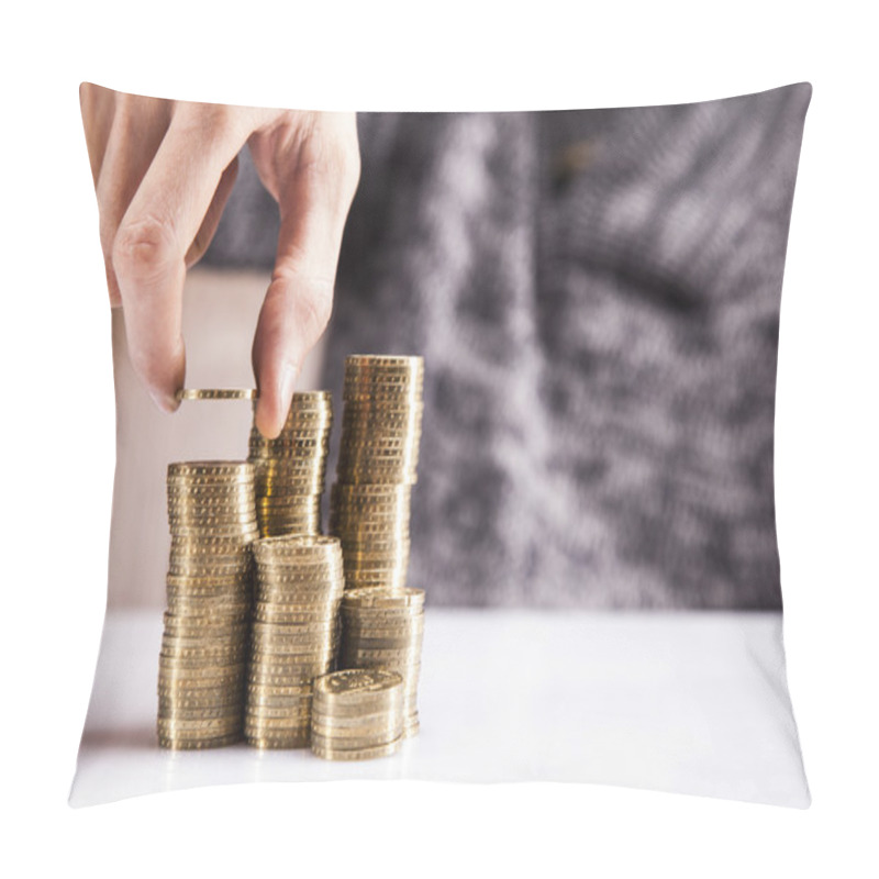 Personality  Men Counting Money! Studio Shots Pillow Covers