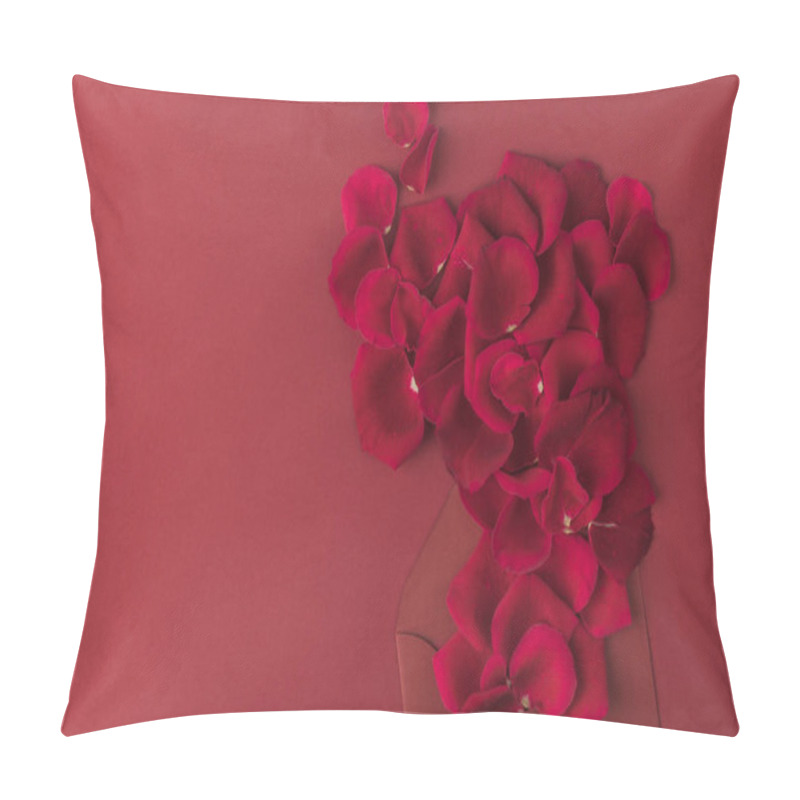 Personality  Top View Of Roses Petals And Envelope Isolated On Red Pillow Covers