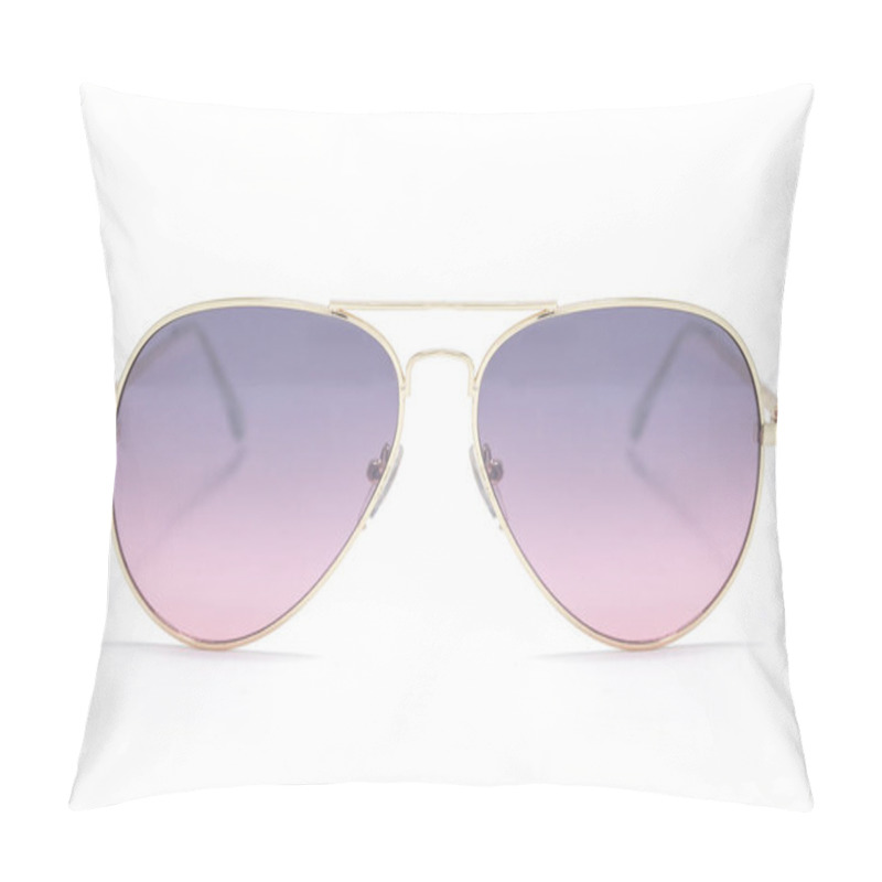 Personality  Sunglasses In An Iron Frame With Gradient Glass Isolated On Whit Pillow Covers