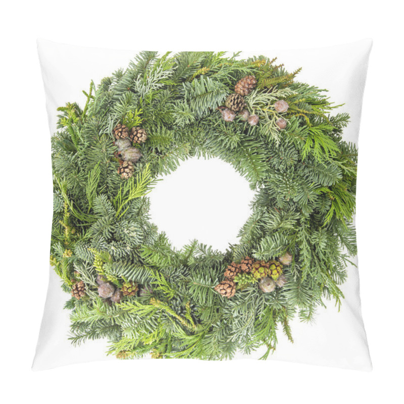 Personality  Christmas Wreath With Cones Pillow Covers