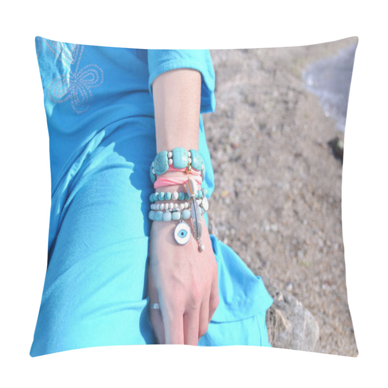 Personality  Jewelry Advertisement On The Beach - Turquoise Gemstone - Greek Jewelry Pillow Covers