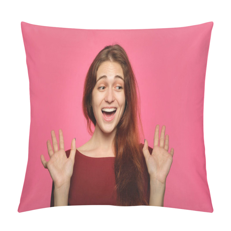 Personality  Surprised Startled Astounded Girl Gasping Emotion Pillow Covers