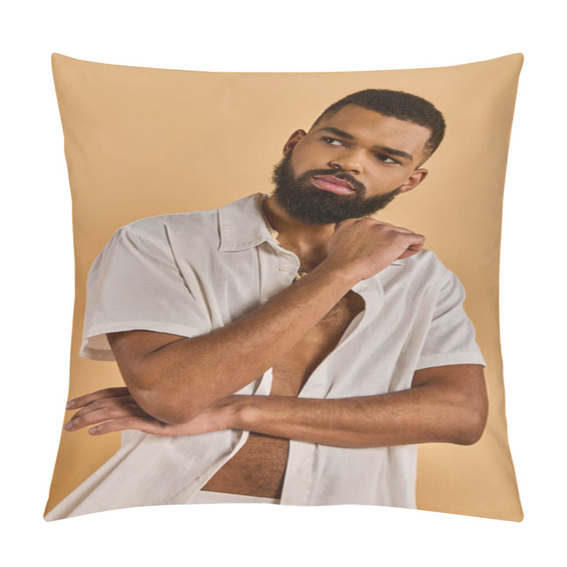 Personality  A Man With A Full Beard And Wearing A White Shirt Exudes A Sense Of Wisdom And Calmness. His Serene Expression Captivates The Viewer, Inviting Introspection And Contemplation. Pillow Covers