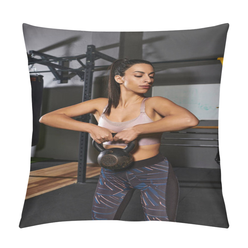 Personality  A Dedicated Woman Trains With A Kettlebell, Showcasing Strength And Determination In The Gym. Pillow Covers