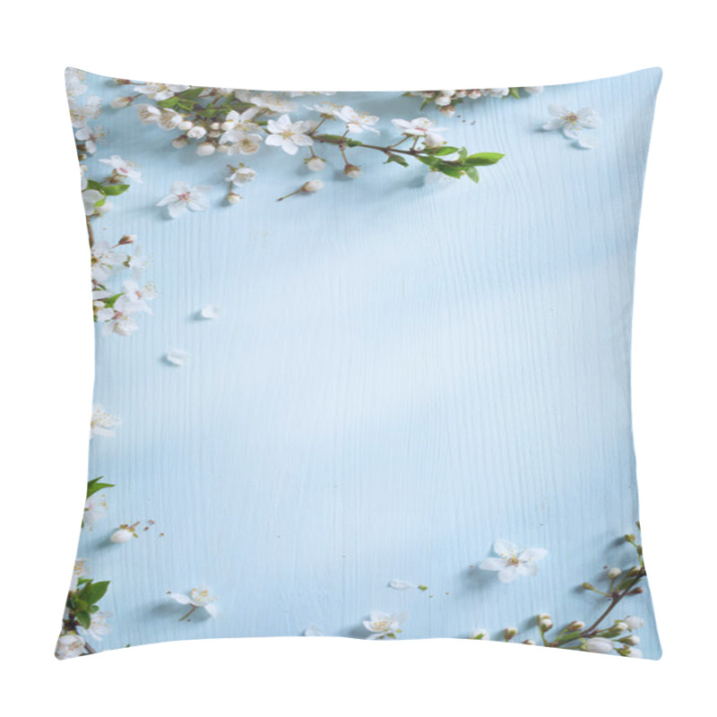 Personality  Art Spring Border Background With White Blossom Pillow Covers