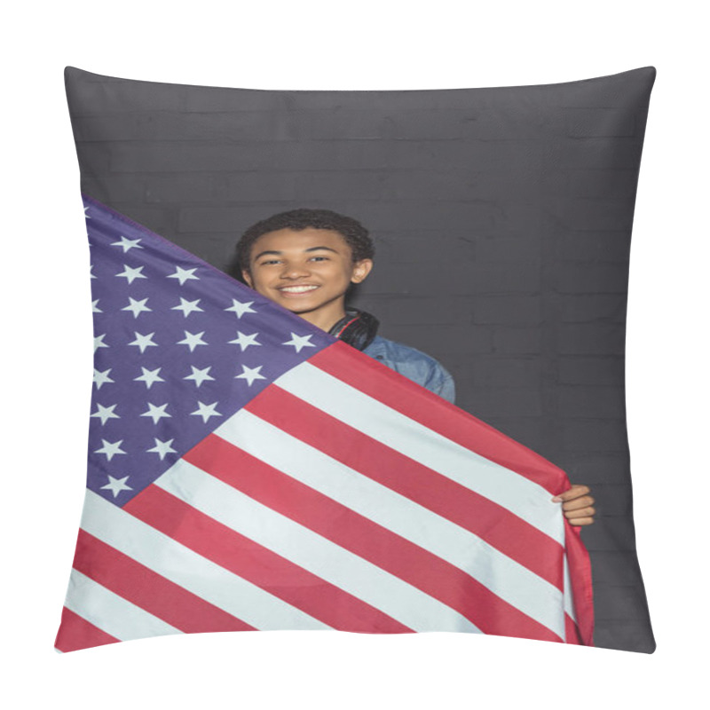 Personality  Teen Boy With Usa Flag Pillow Covers