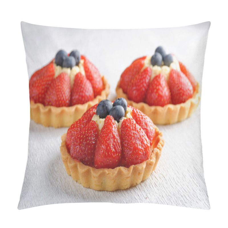 Personality  Fresh French Fruit Tarts Pillow Covers