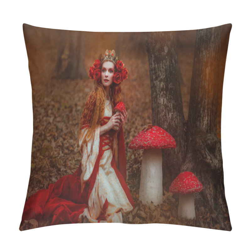 Personality  Woman In Red Medieval Dress Pillow Covers