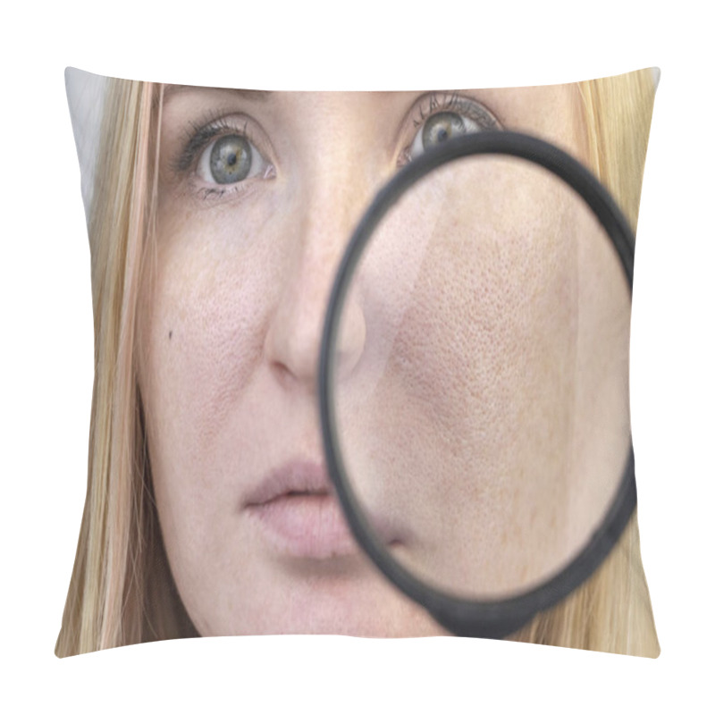 Personality  Enlarged Pores, Black Spots, Acne, Rosacea Close-up On The Cheek. A Woman Is Being Examined By A Doctor. Dermatologist Examines The Skin Through A Magnifier, A Magnifying Glass Pillow Covers