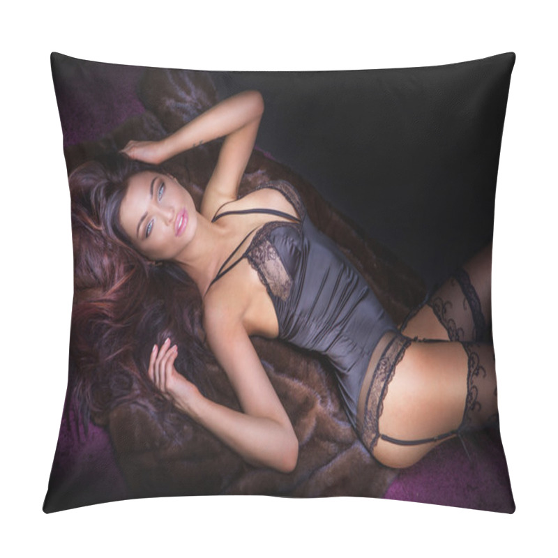 Personality  Sexy Woman With Perfect Body. Pillow Covers