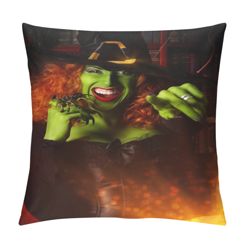 Personality  Green Lady Pillow Covers