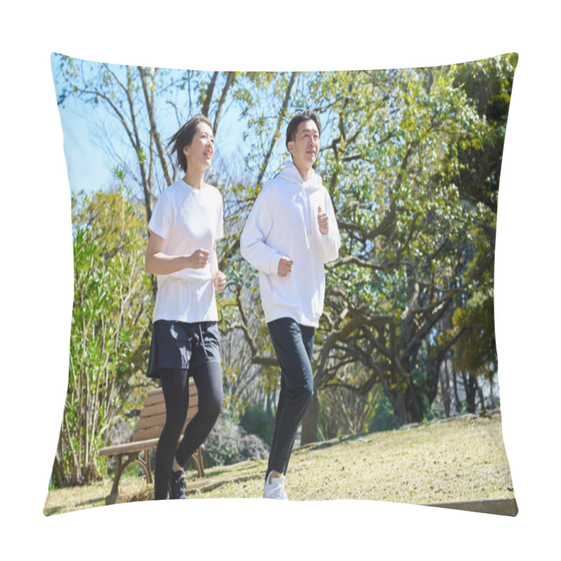 Personality  Man And Woman Running Side By Side On Fine Day Pillow Covers