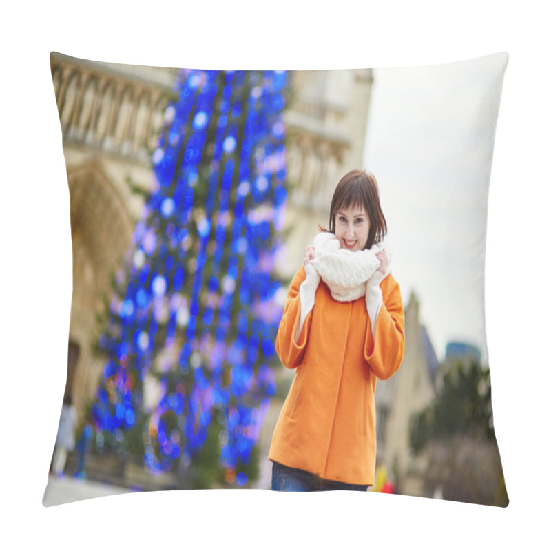 Personality  Happy Young Tourist In Paris On A Winter Day Pillow Covers