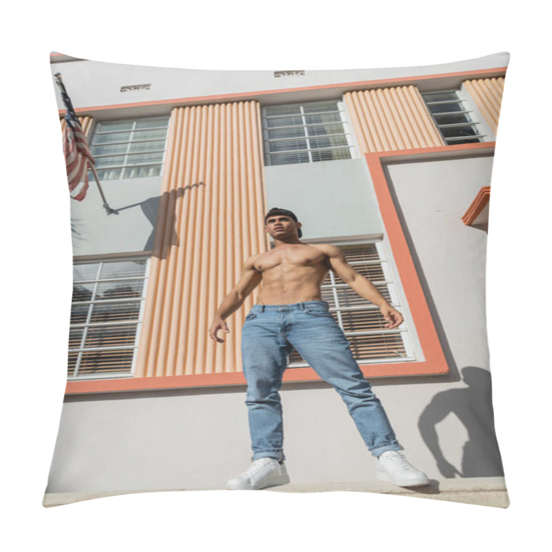 Personality  Muscular Cuban Man In Baseball Cap And Jeans Standing On Parapet Near Building With American Flag  Pillow Covers