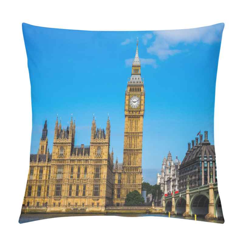 Personality  Houses Of Parliament In London HDR Pillow Covers