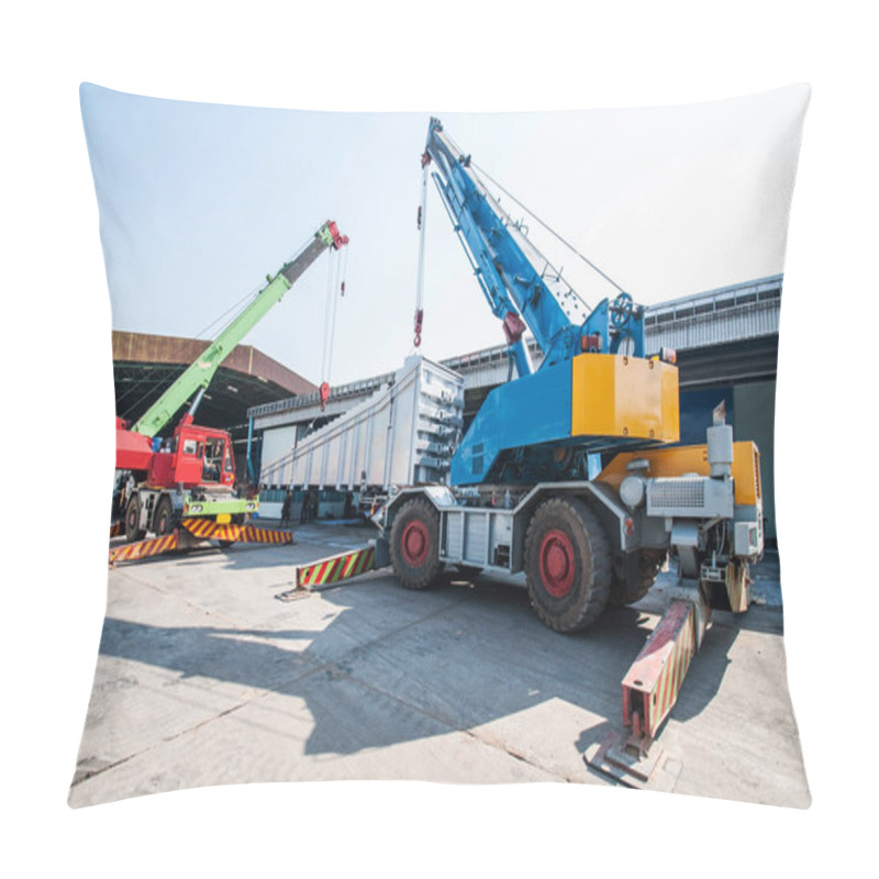 Personality  Mobile Crane Operating By Lifting And Moving An Heavy Electric G Pillow Covers