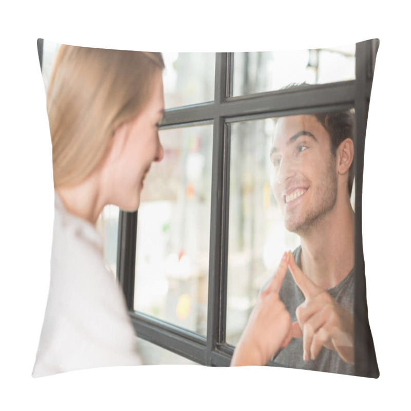 Personality  Couple Looking At Each Other In Cafe Pillow Covers