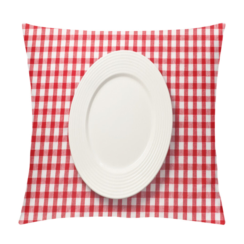 Personality  White Plate On Checkered Tablecloth Pillow Covers