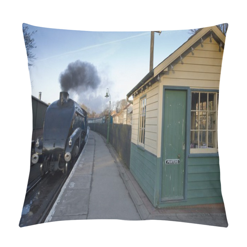 Personality  Sir Nigel Gresley Steam Engine Pillow Covers