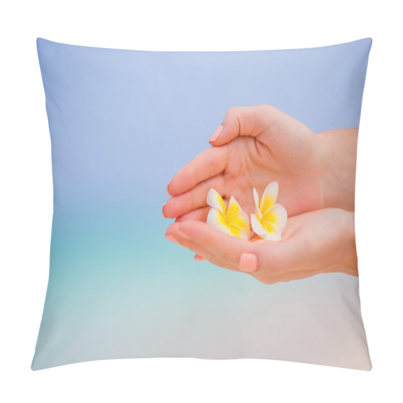 Personality  Beautiful Frangipani Flowers Background Turquoise Sea On White Beach Pillow Covers