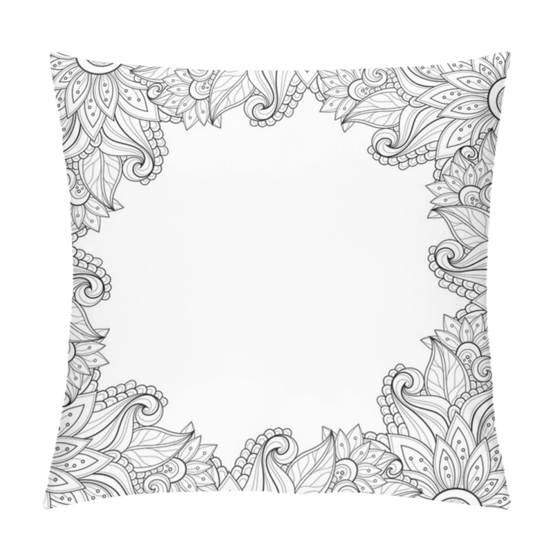 Personality  Seamless Abstract Monochrome Floral Pattern Pillow Covers