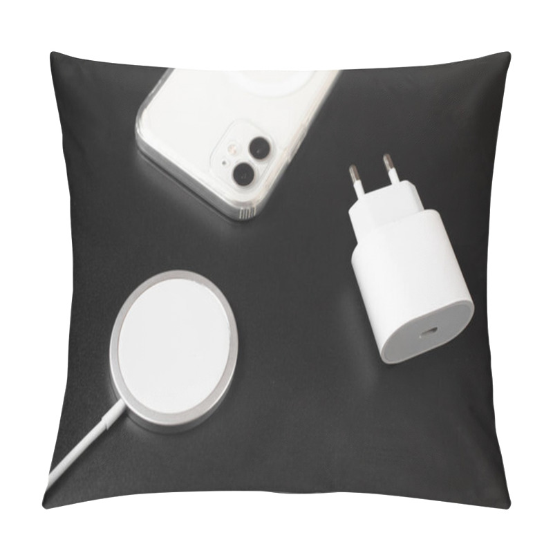 Personality  Wireless Magnetic Charger For Your Phone. Background Pillow Covers