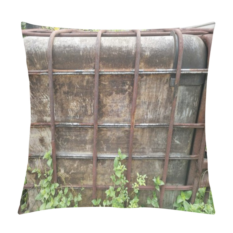 Personality  Old HDPE Tank With Rusty Metal Cage Frame Container Pillow Covers