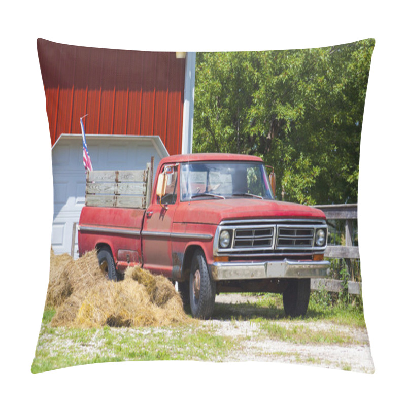 Personality  Old Pickup Truck Pillow Covers