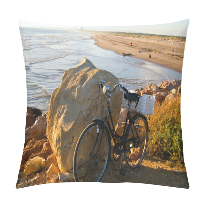 Personality  Bicycle On The Beach Pillow Covers