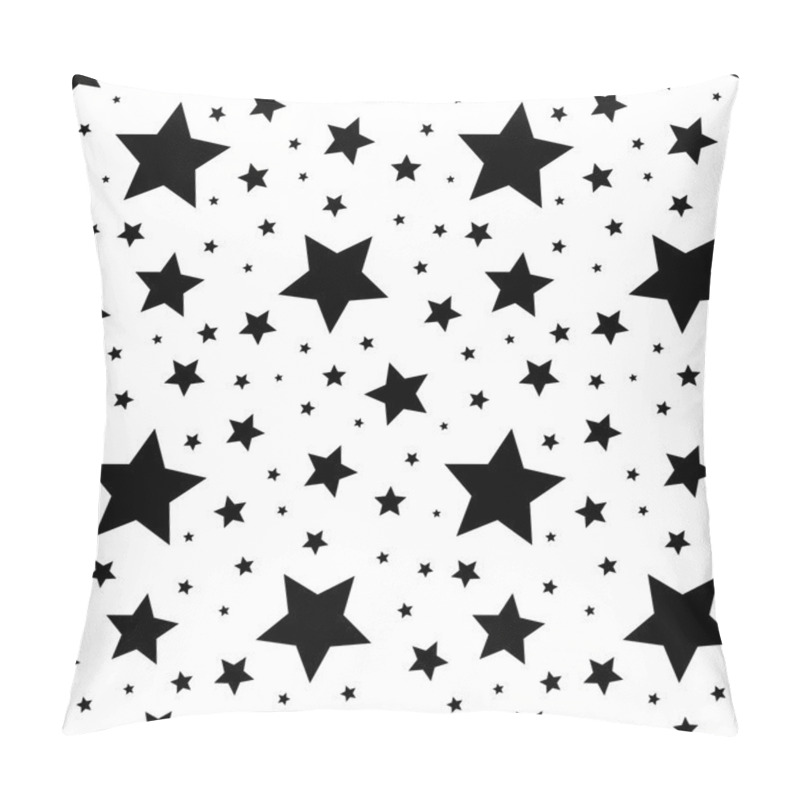 Personality  Seamless Pattern With Black Stars On White. Vector Illustration. Pillow Covers