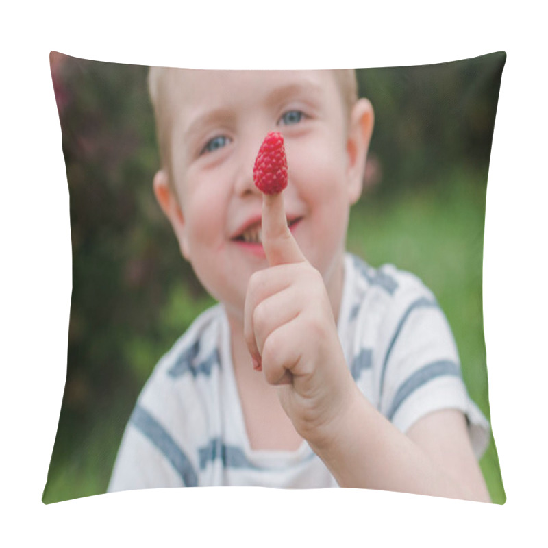 Personality  Child Put Fingers Raspberries. Kids Pick Fresh Fruit Organic Raspberries Farm. Pillow Covers