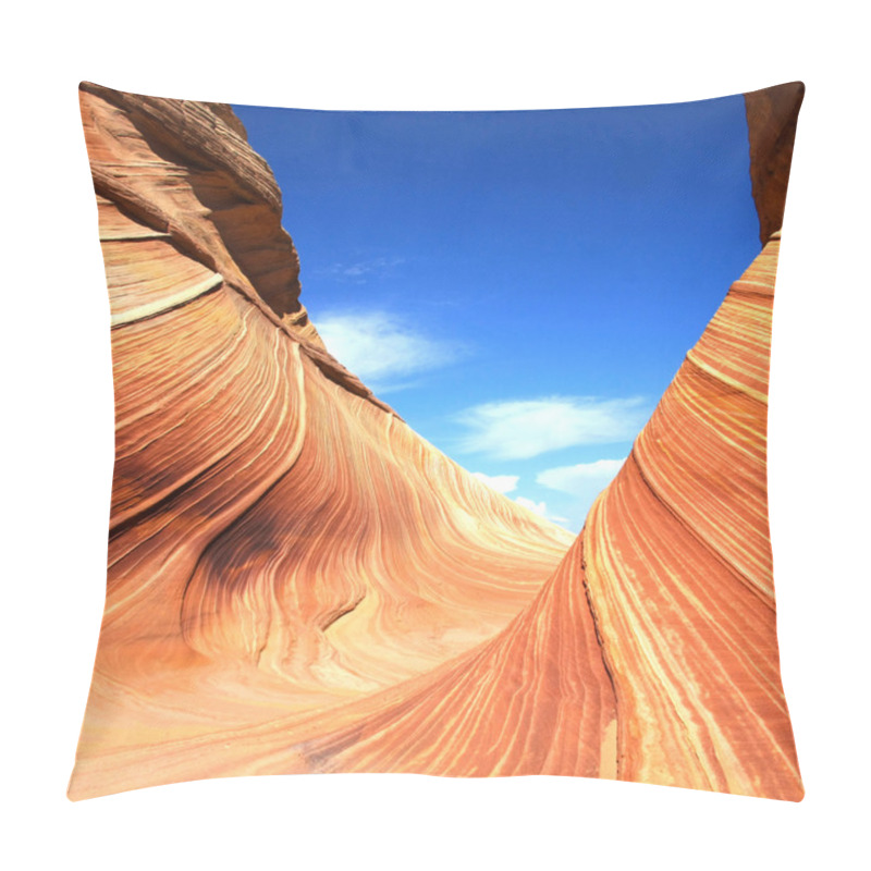 Personality  The Wave Pillow Covers