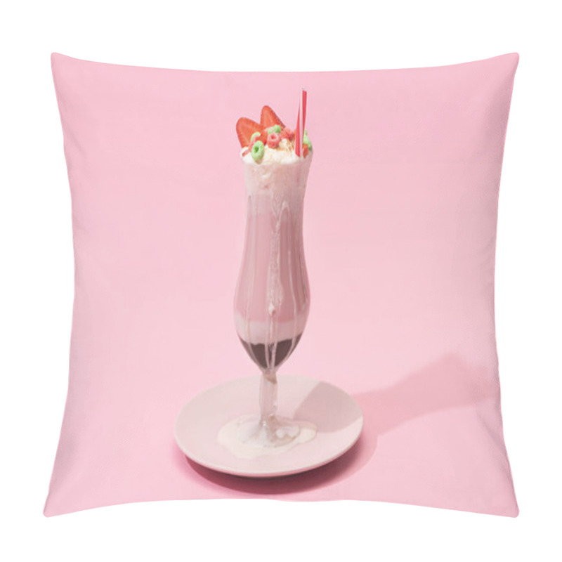 Personality  Glass Of Milkshake With Strawberry Halves, Candies And Drinking Straw On Plate On Pink Background Pillow Covers