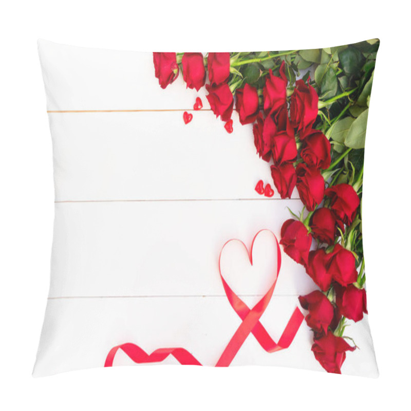 Personality  Red Blooming Roses On Wood Pillow Covers