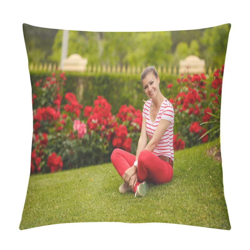 Personality  Girl Sitting On The Grass In The Park Summer Green. Pillow Covers