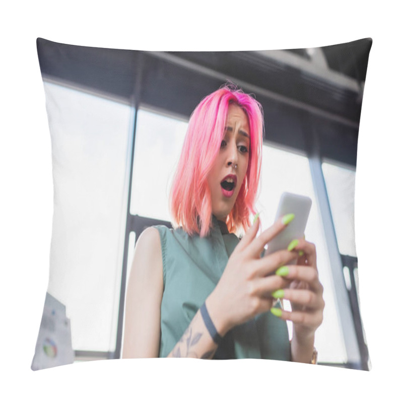 Personality  Low Angle View Of Shocked Businesswoman With Pink Hair Using Smartphone Pillow Covers