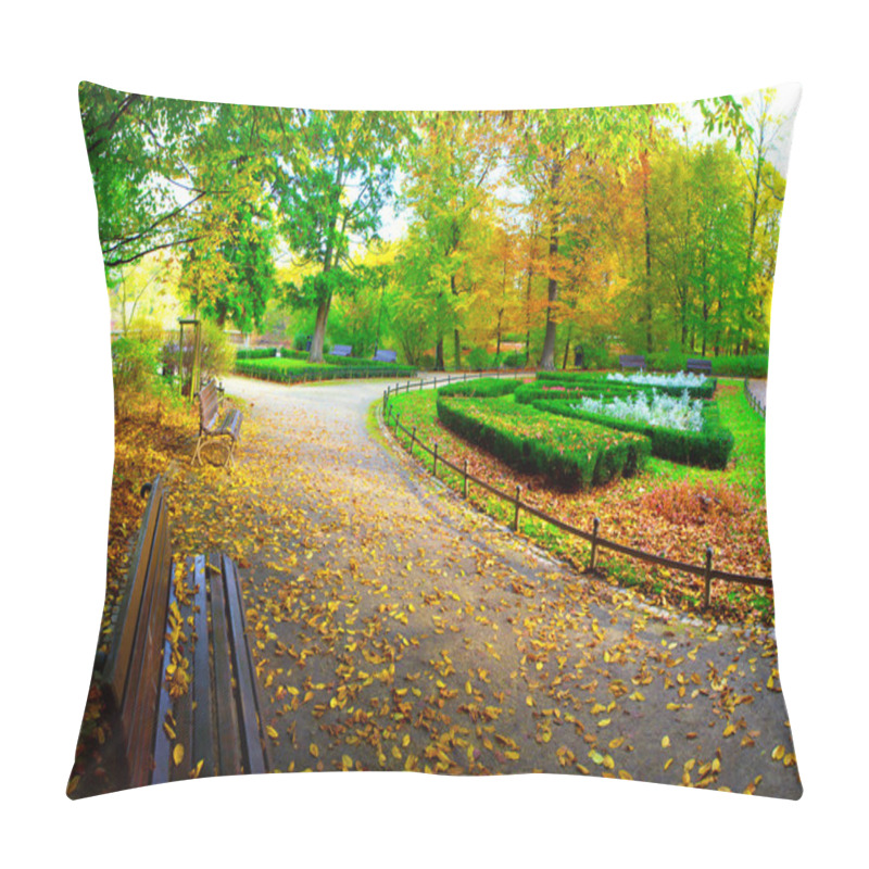 Personality  Fall In Public Park Pillow Covers