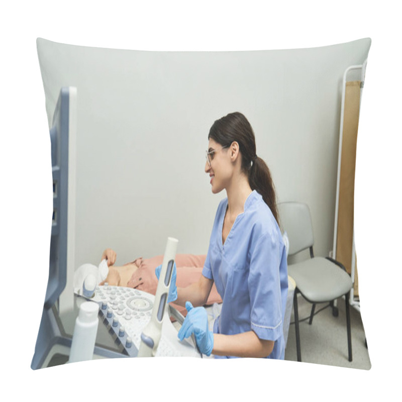 Personality  A Skilled Gynecologist Conducts An Ultrasound, Ensuring Patient Comfort And Care During The Visit. Pillow Covers