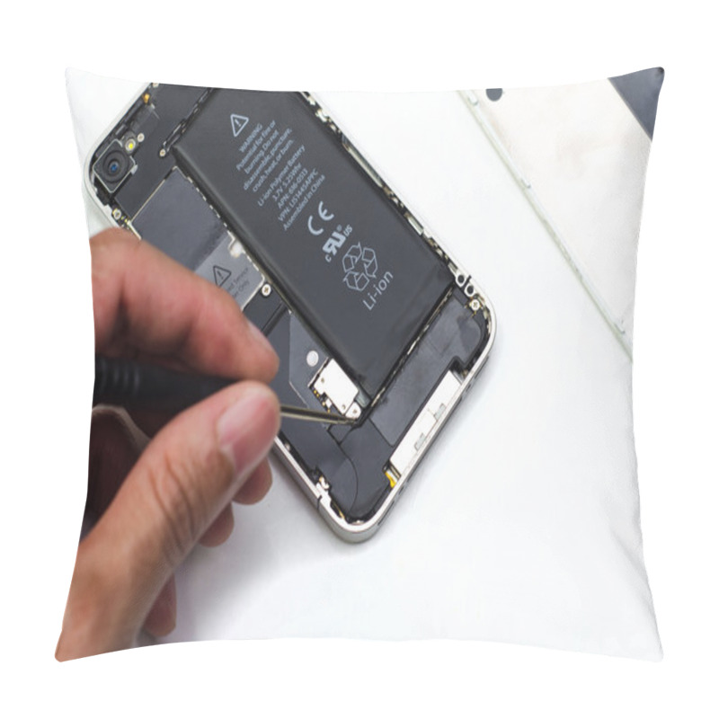 Personality  Mobile Repair, Mobile Disassembly Pillow Covers