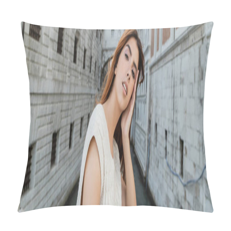 Personality  Young Woman Looking At Camera Near Medieval Venetian Building On Blurred Background, Banner Pillow Covers