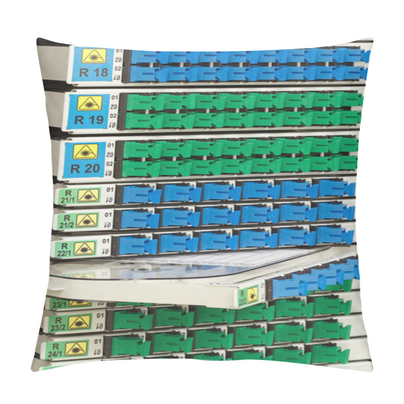 Personality  Fiber Optic Rack With High Density Of Blue And Green SC Connectors Pillow Covers