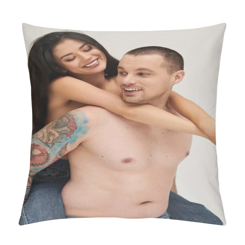 Personality  A Seductive Young Woman Wraps Her Arms Around A Shirtless Man, Radiating Romance And Intimacy. Pillow Covers