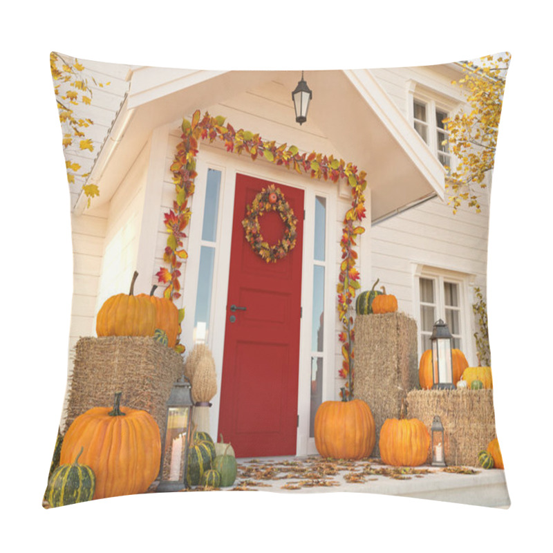 Personality  Autumn Decorated House With Pumpkins And Hay. 3d Rendering Pillow Covers