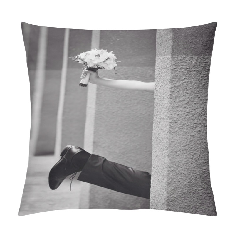 Personality  Leg Of The Bride And Groom With A Bouquet Of Hand, Black And White Pillow Covers